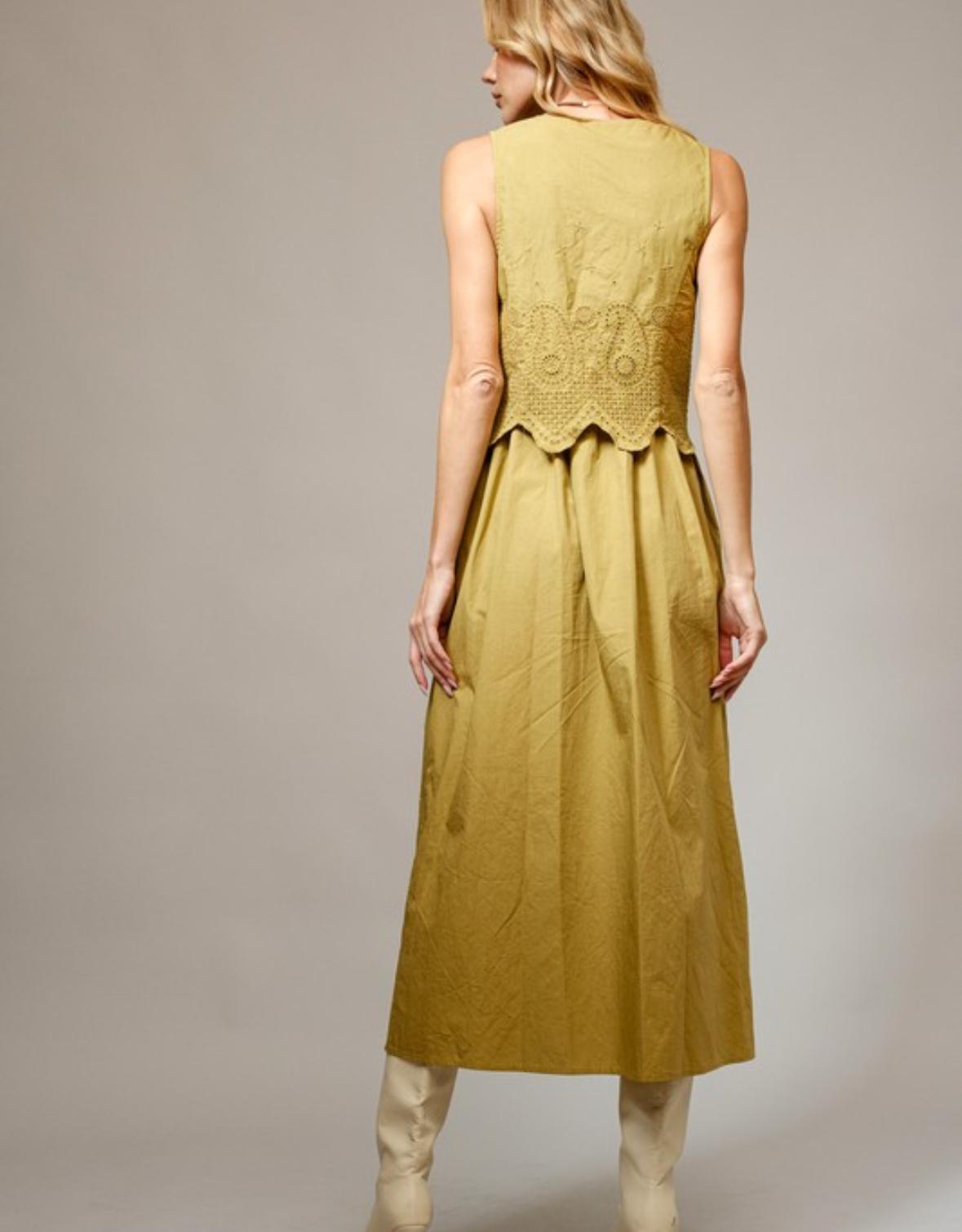 Willow Dress  40% off with code Summer2025